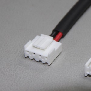 VHR-4N-liitäntävaljaat